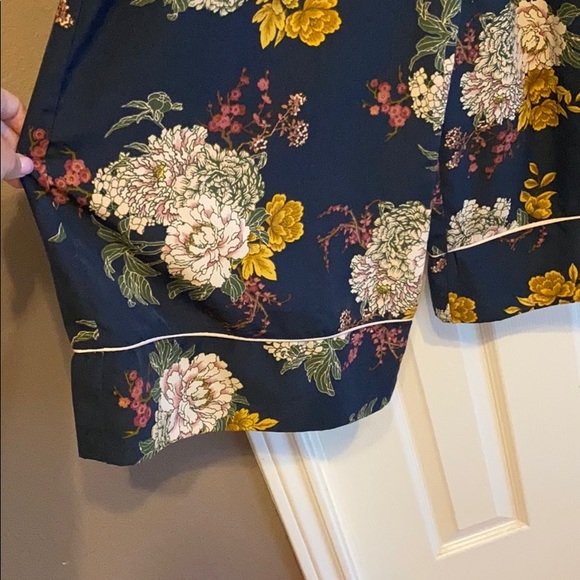 Satin Navy Romper - Picture 3 of 4